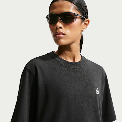 Nike ACG Women's Short-Sleeve T-Shirt. Nike CA